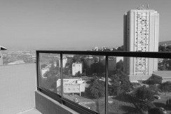בבלעדיות, דירה בשכונת נווה שאנן, חיפה – שלושה חדרים נהדרת למגורים ולהשקעה!