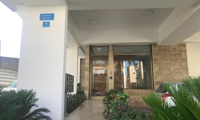 כניסה