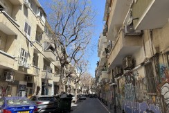 למכירה דירת גג בלב פלורנטין ברחוב קורדברו המבוקש!